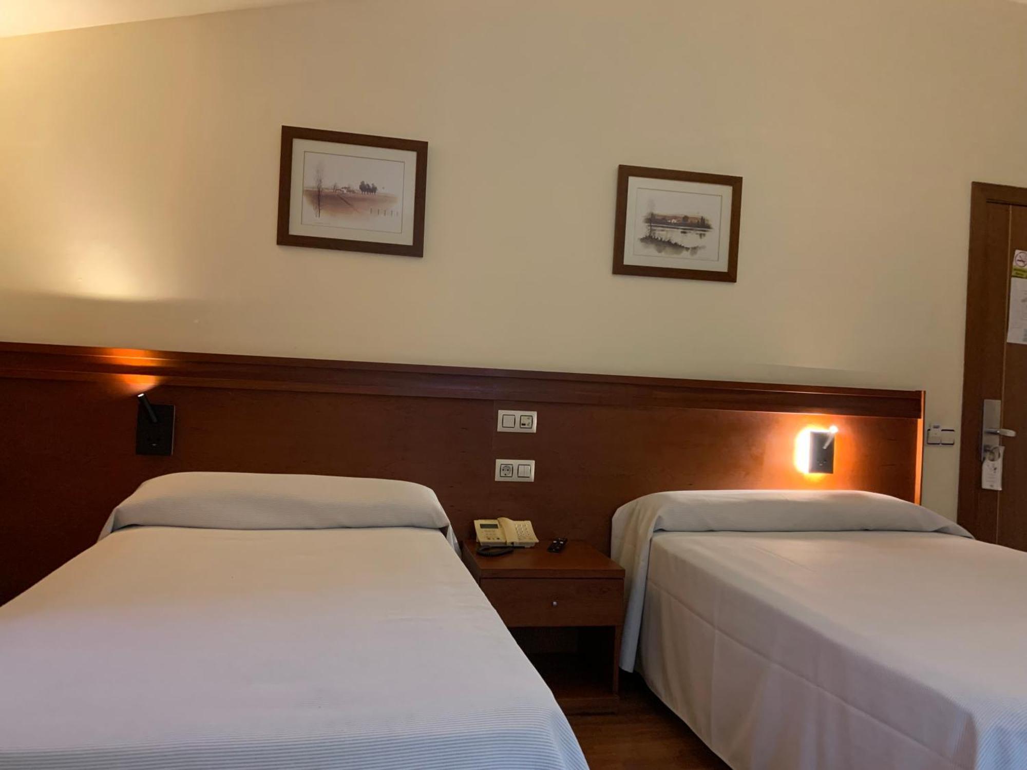 Leira Hotel Barreiro מראה חיצוני תמונה